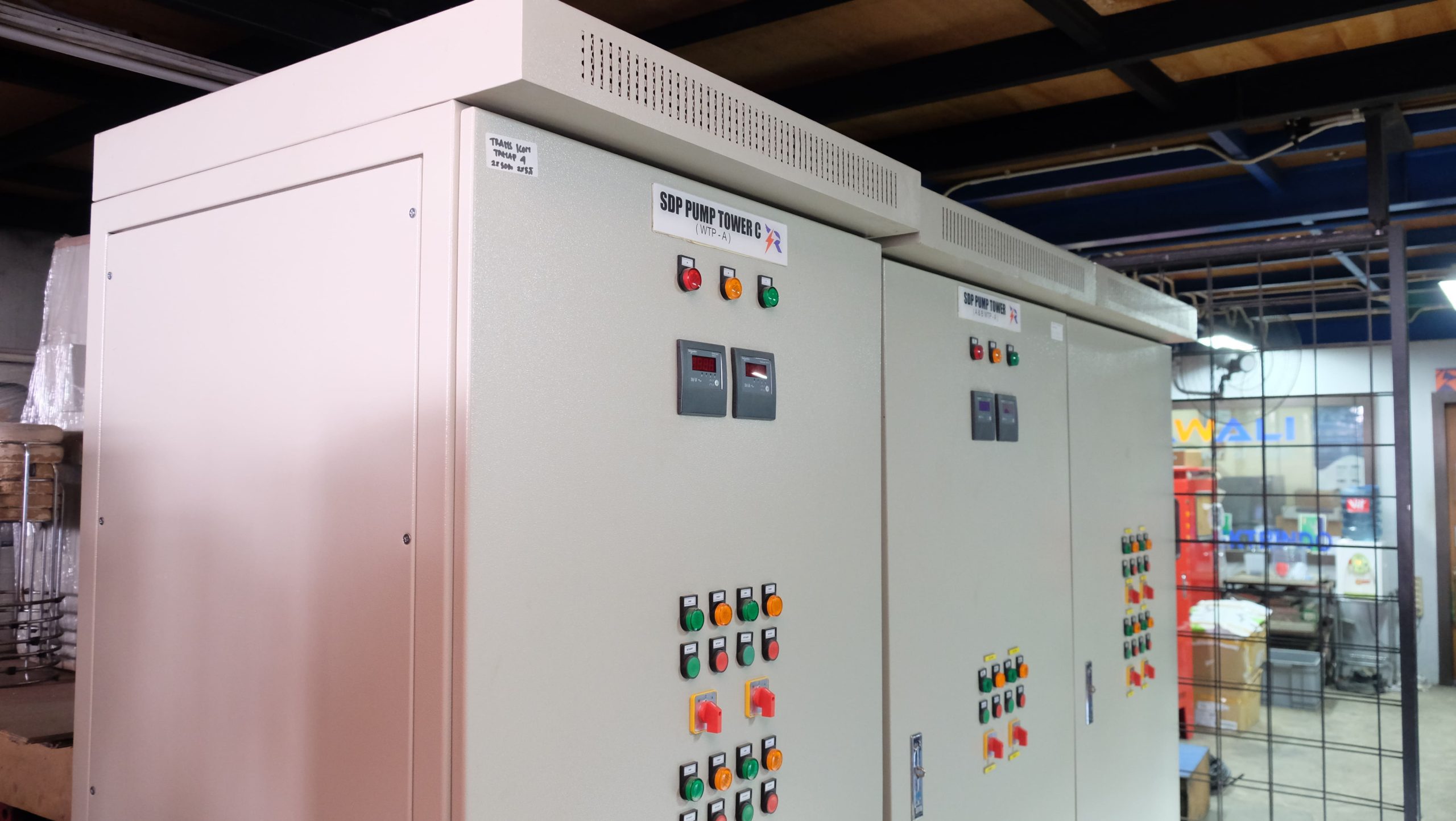 kontraktor panel listrik
